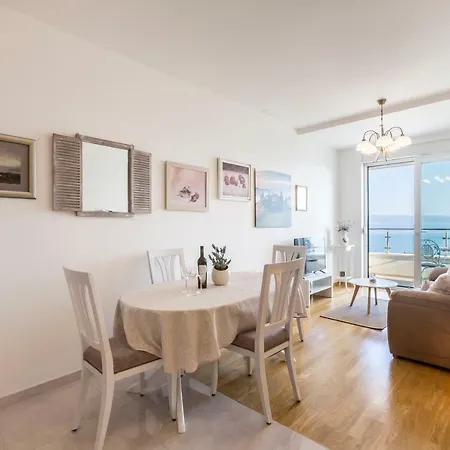 Lux Belo Horizonte Apartment Split