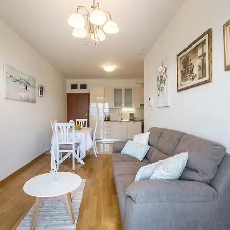 Lux Belo Horizonte Apartment Split